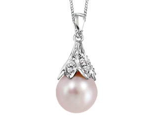 10K White Gold  0.036ct CANADIAN DIAMOND PEARL  PENDANT WITH CHAIN 18"